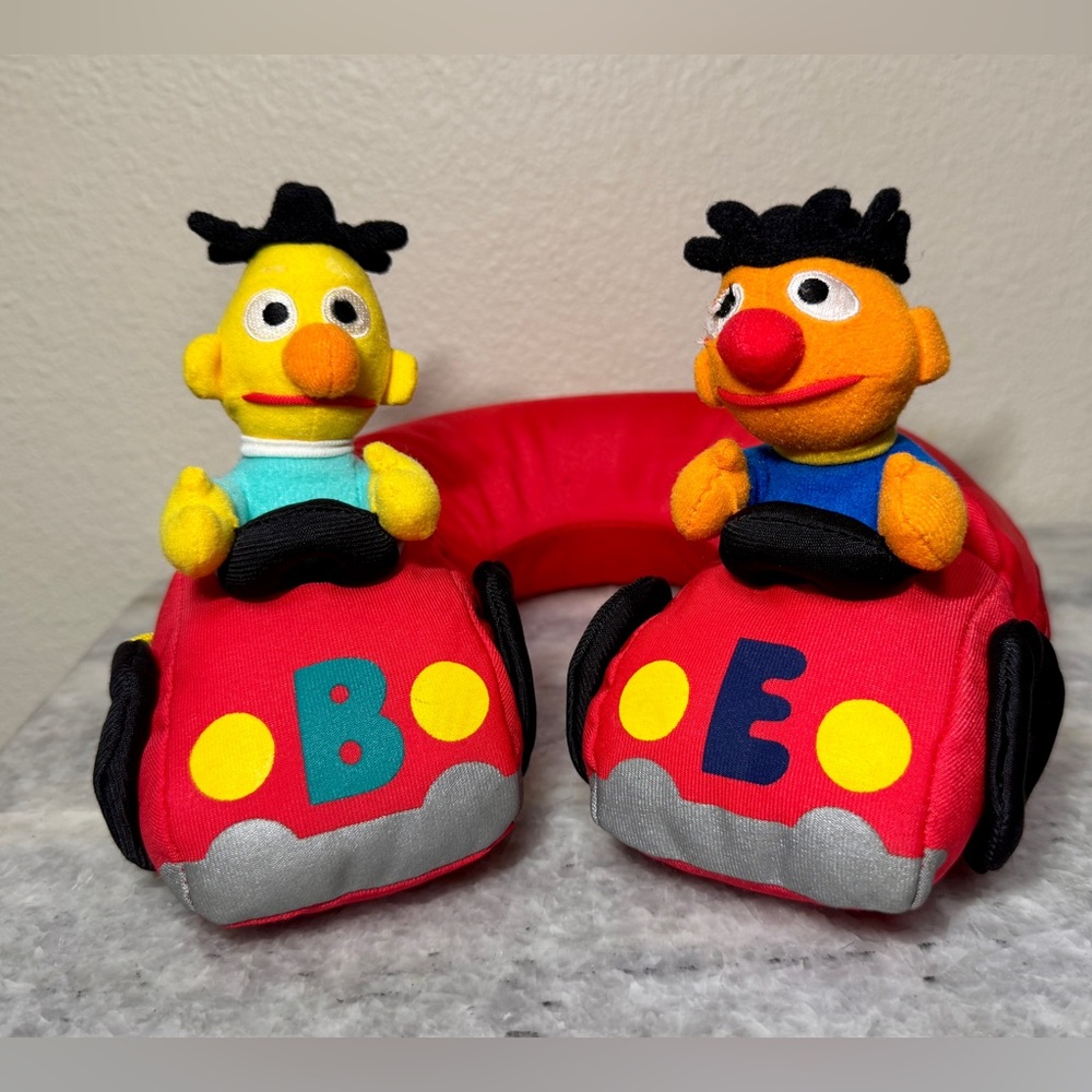 Vintage 1998 Sesame Street Kids Inflatable Neck Pillow Bert & Ernie